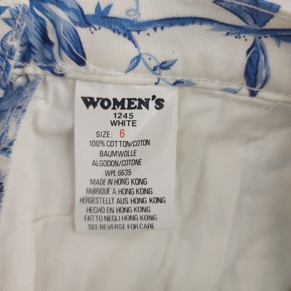 Vintage Deadstock Woolrich Womens Floral Print Cotton Shorts White Blue Size 6 - Picture 3 of 11